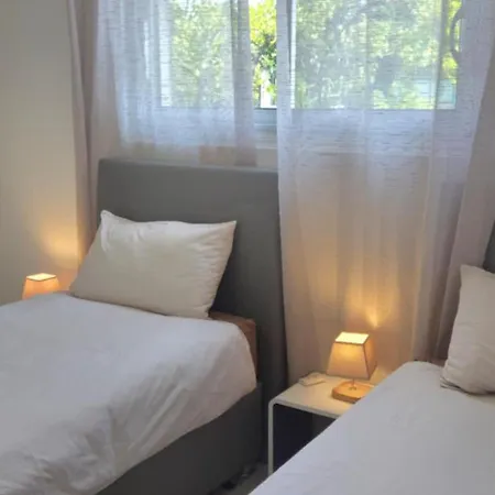 Maison Proche Clermont-fd Entre Chu Et Cezeaux -parking Dom wakacyjny