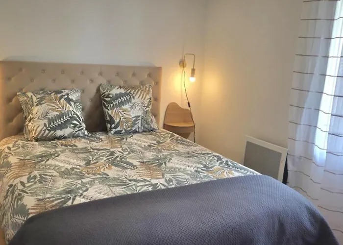 Maison Proche Clermont-fd Entre Chu Et Cezeaux -parking Beaumont (Puy-de-Dome)